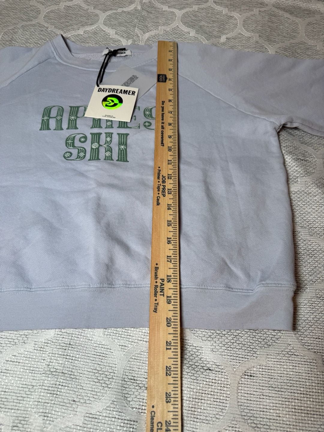 Daydreamer Après Ski Sweatshirt Size S Light Blue Graphic Pullover 8