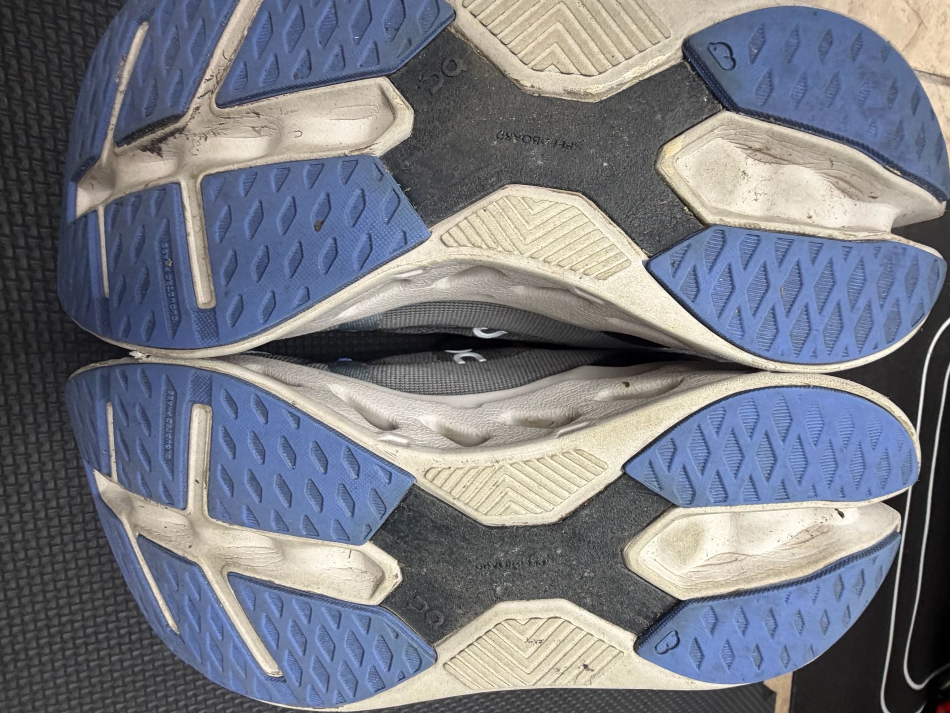 On Running Cloudsurfer Size 8 Women's Gray Blue Sneakers 5