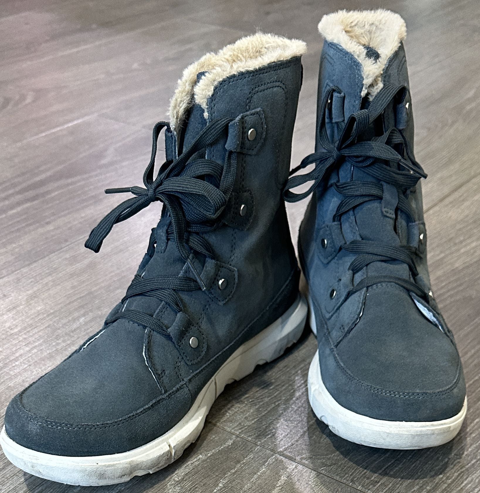 Sorel Kinetic Lace Waterproof Boots Grey Suede 3