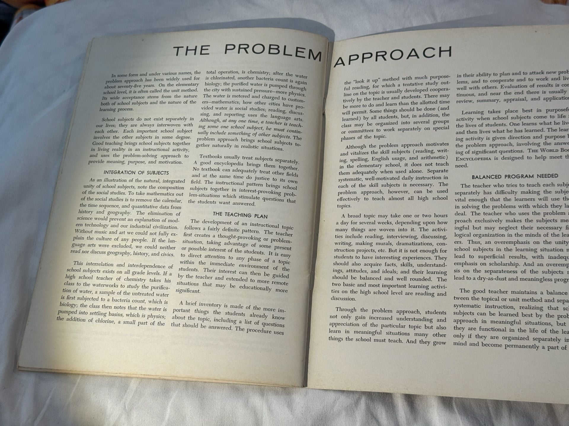 World Book Encyclopedia World History Instructional Aids Vintage Magazine 14