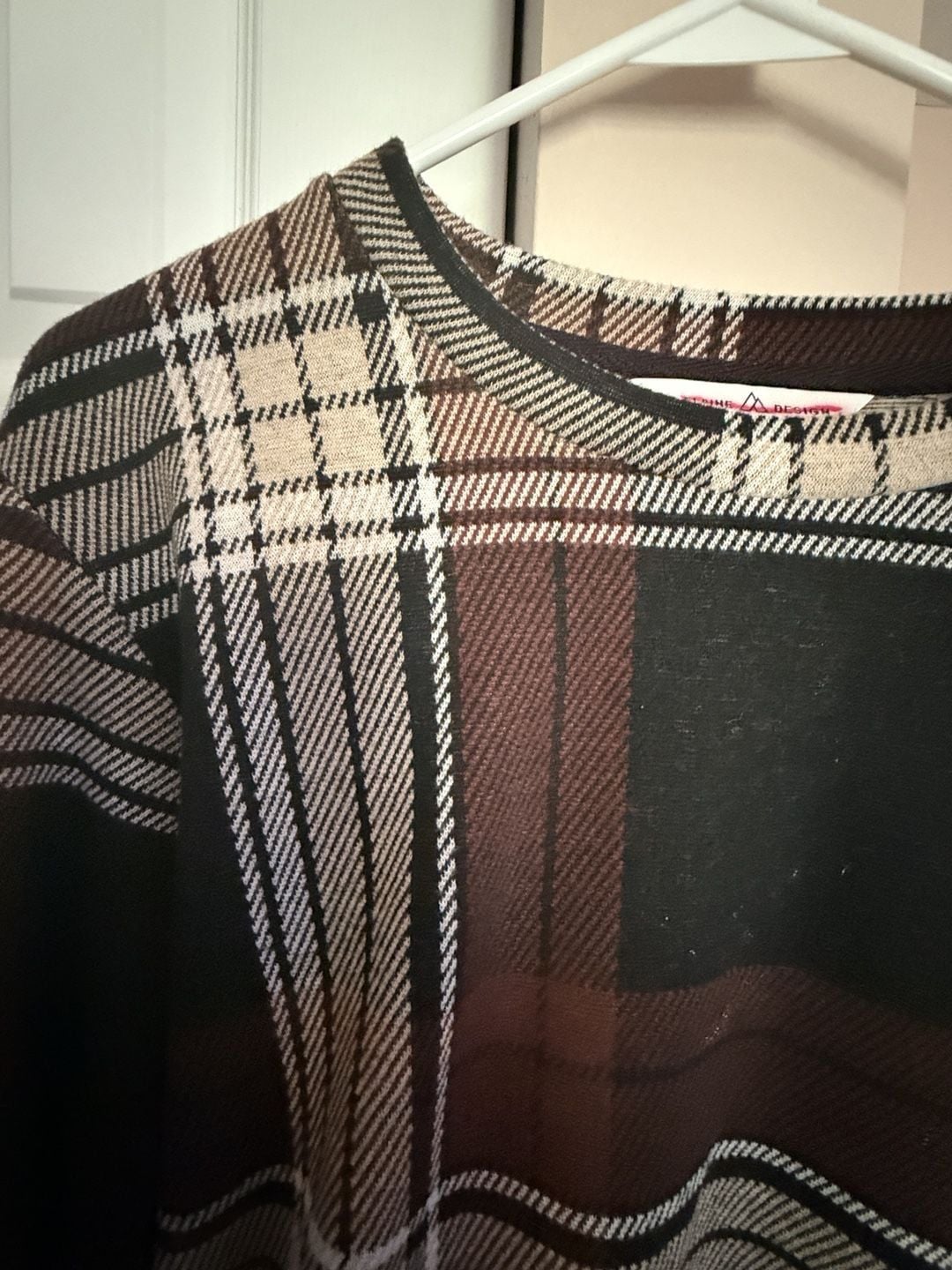 Alpine Design Plaid Sweater Size M Brown Black Long Sleeve Crewneck 3