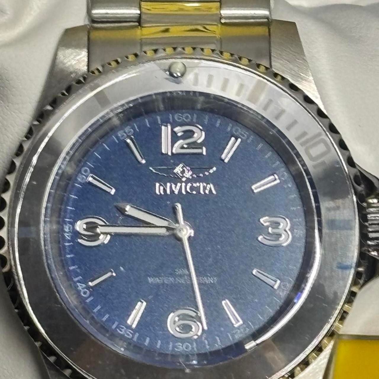 Invicta Pro Diver Model 50987 Men's Watch 3
