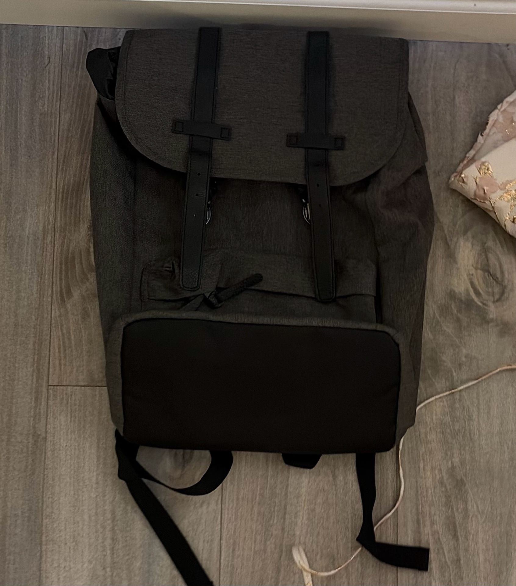 Triple Play Gray Flap Top Canvas Backpack 4