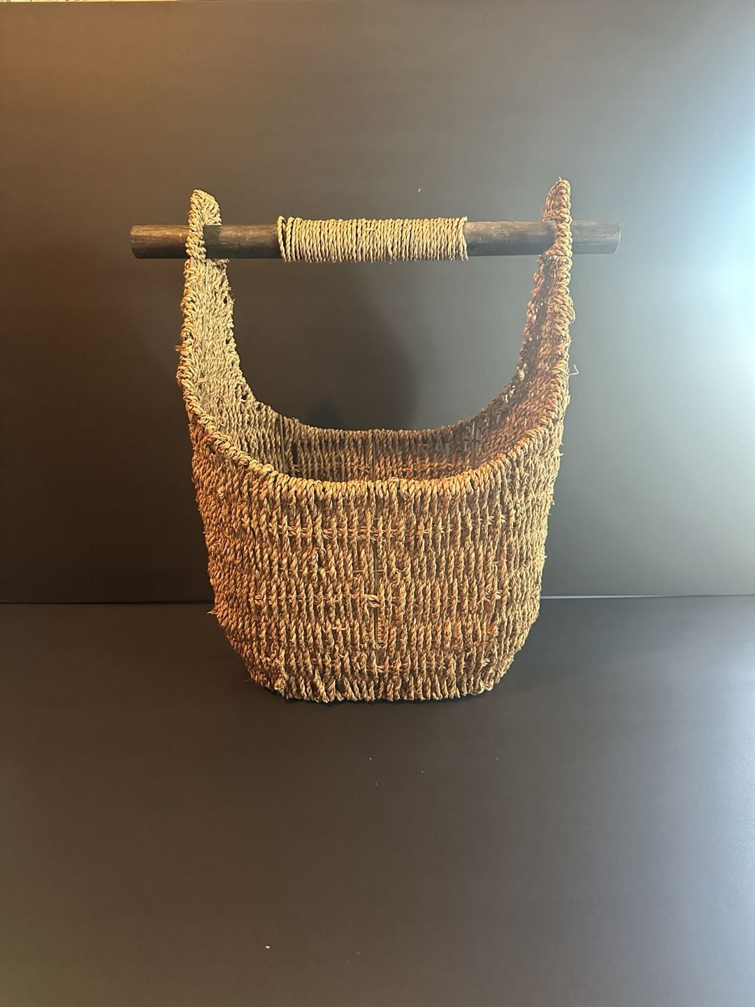 Unbranded Woven Seagrass Basket with Wooden Handle Brown 1