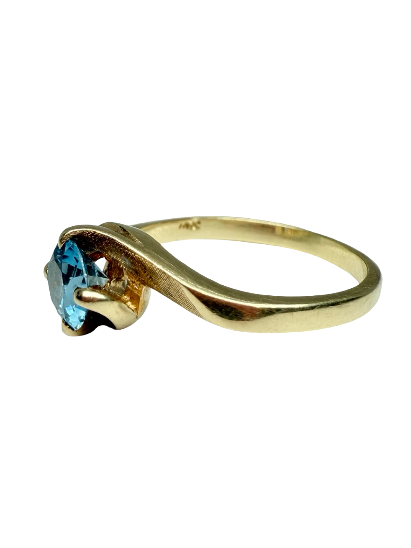 Spring 10K Yellow Gold Blue Topaz Solitaire Ring 5
