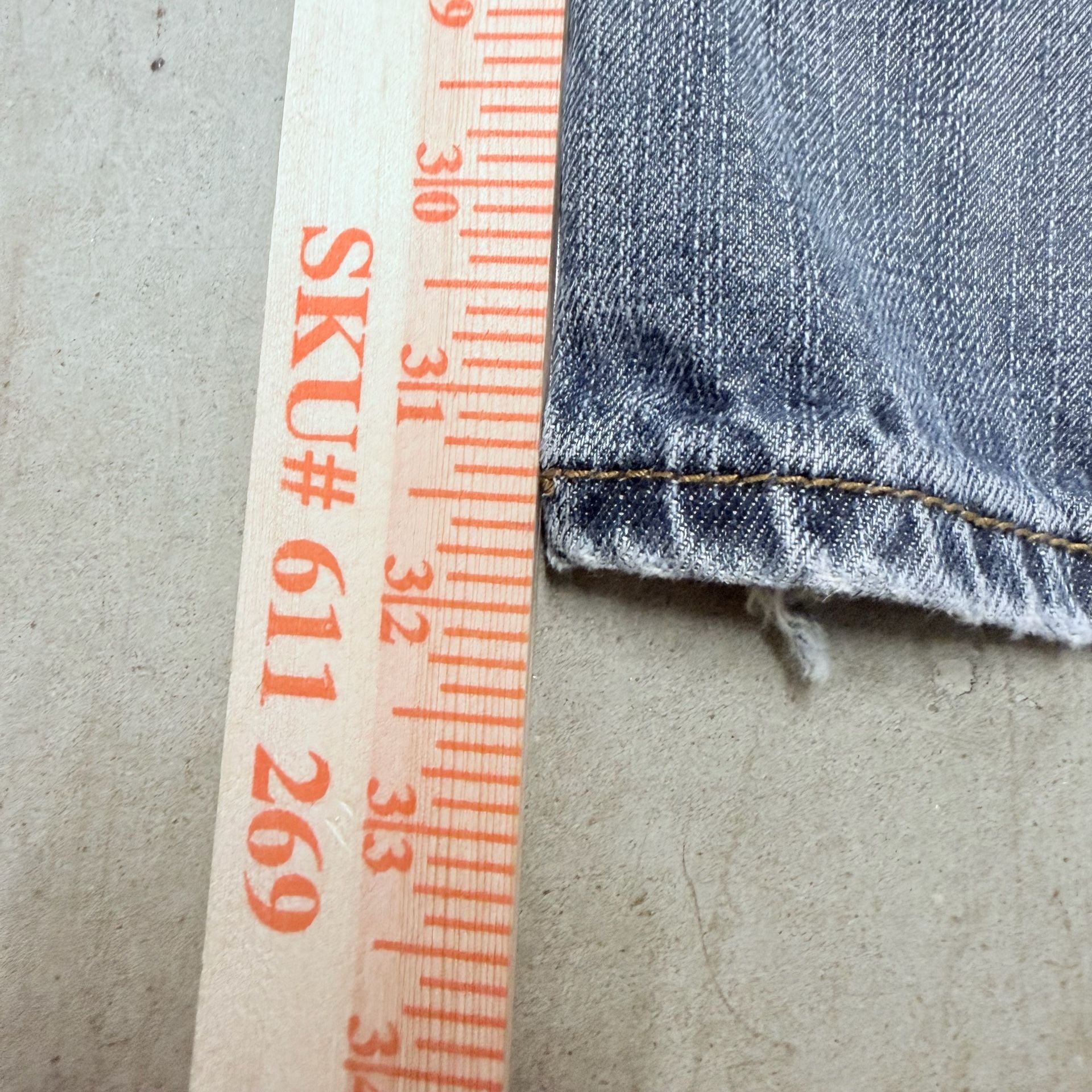 Urban Pipeline Relaxed Bootcut Jeans 36x34 Gray Distressed Denim 9