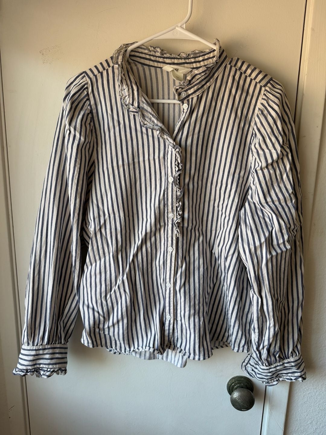 H&M Ruffle Collar Blouse Size M Blue White Striped Long Sleeve Shirt 2