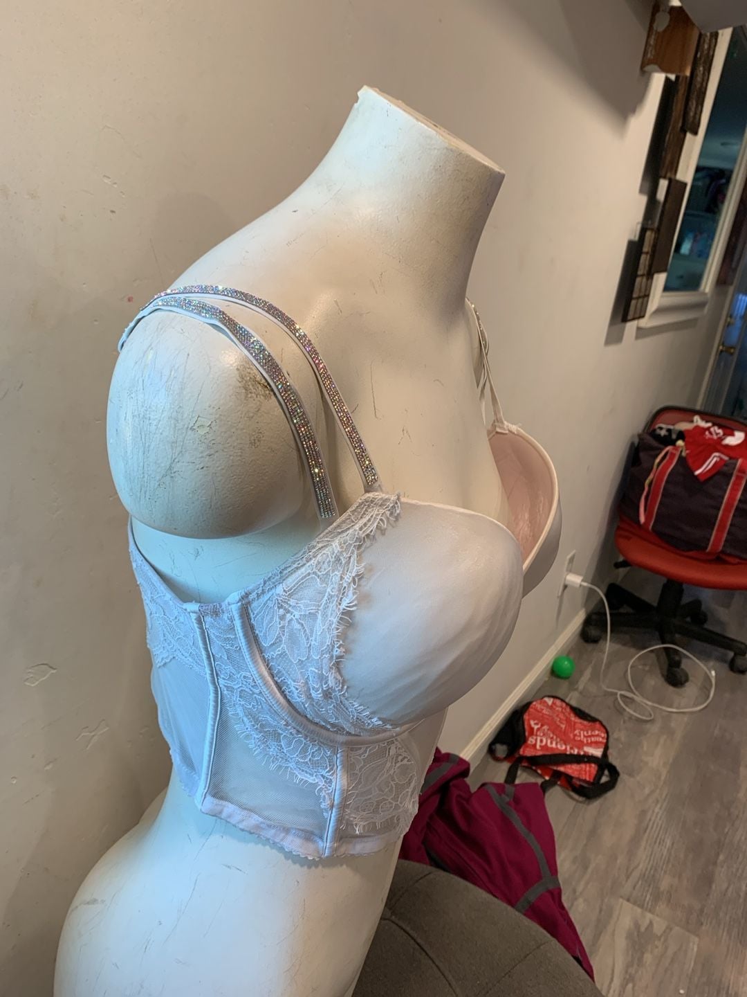 Victoria's Secret Rhinestone Strap Bustier White Lace Longline Bra Top 3