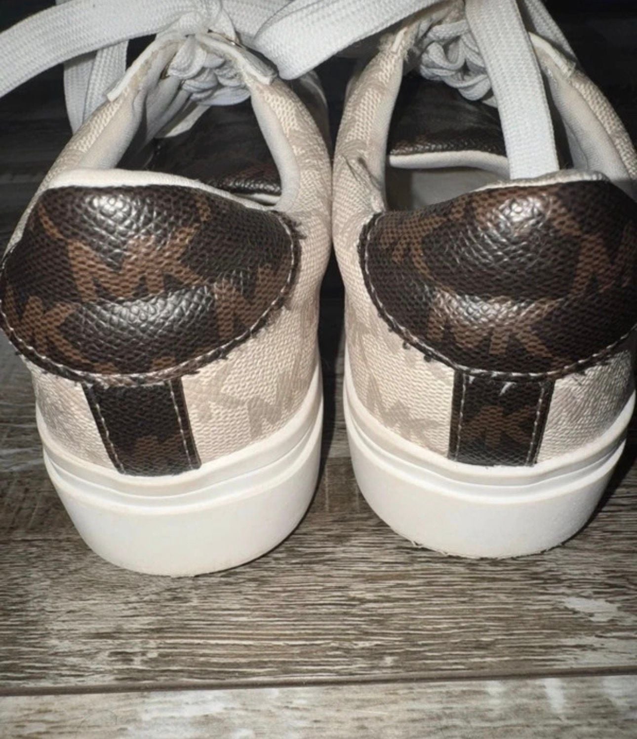 Youth Michael Kors Sneakers 4