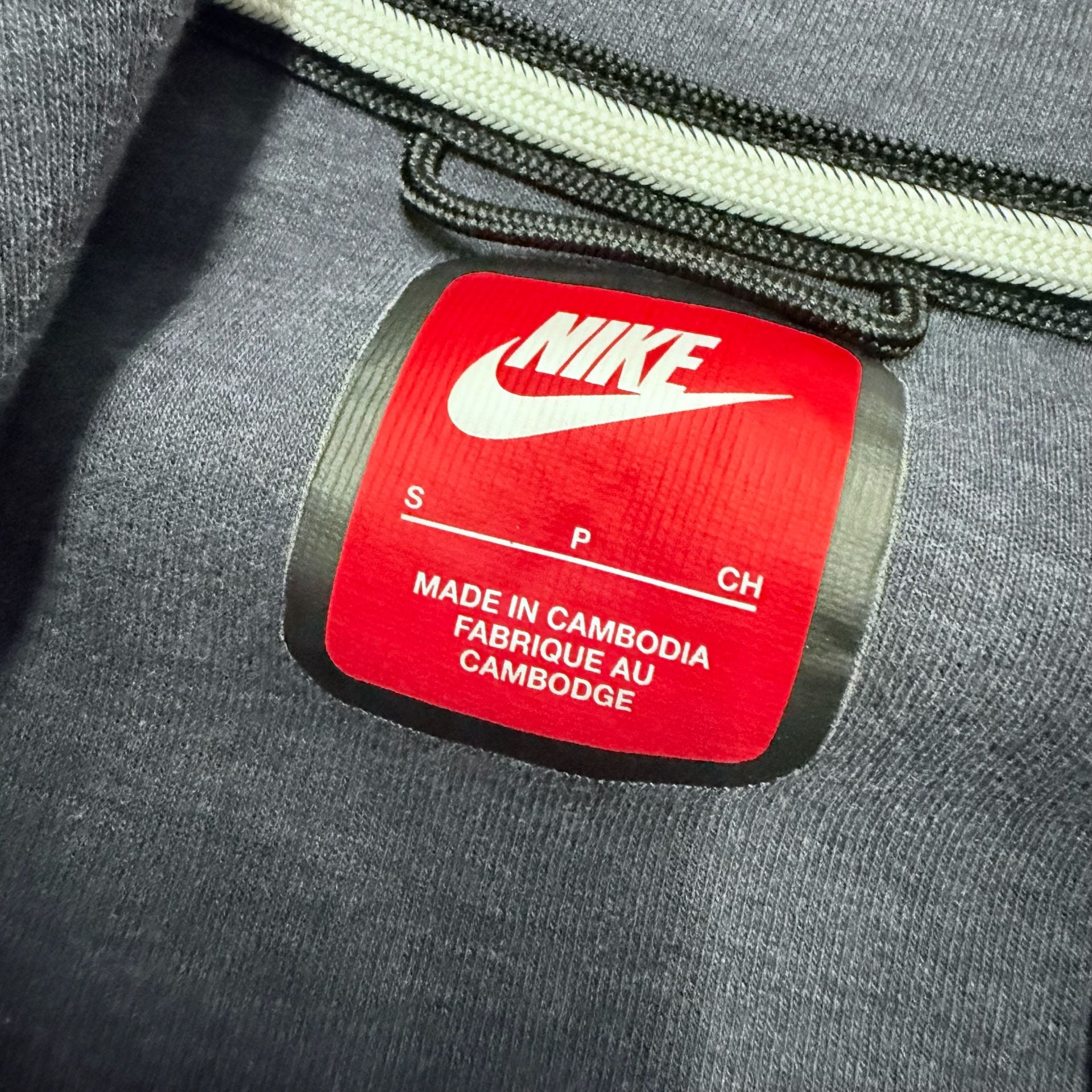 Product thumbnail 5