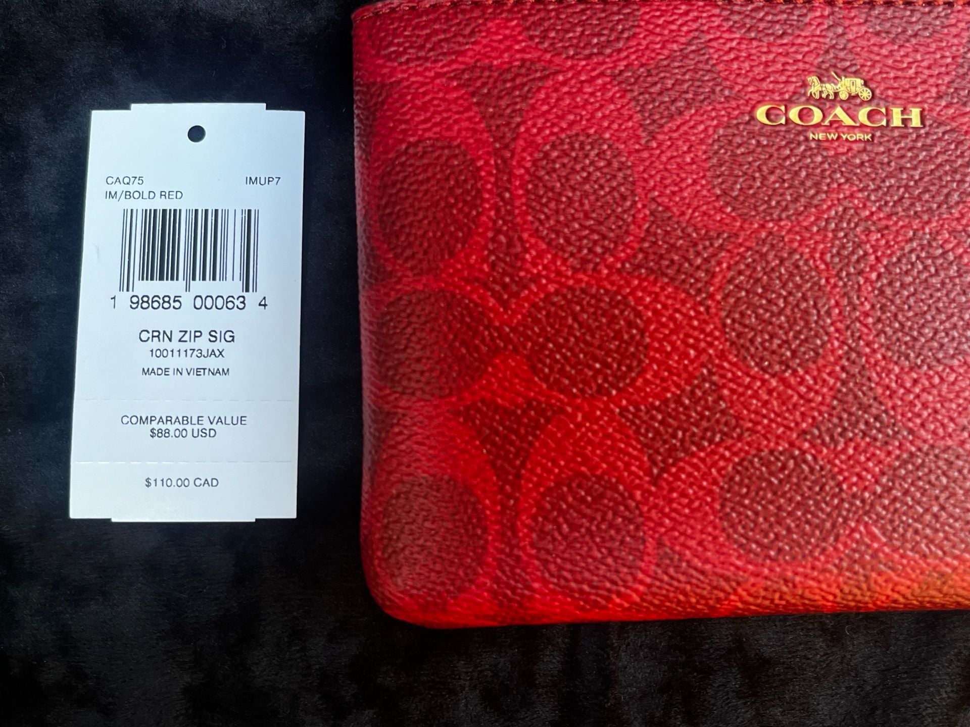 Coach Corner Zip Wristlet Signature Canvas Bold Red 4