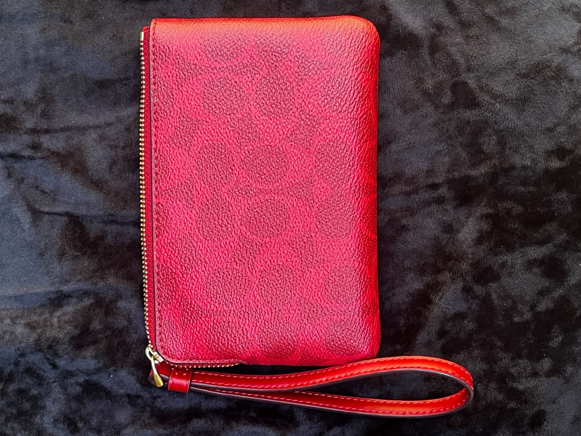 Coach Corner Zip Wristlet Signature Canvas Bold Red 8
