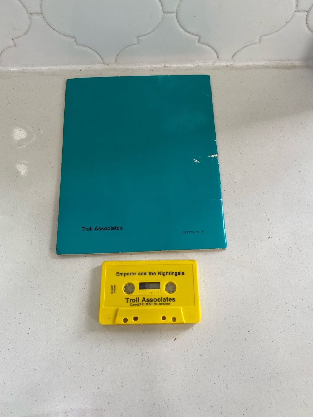 Troll Associates The Emperor and the Nightingale Book and Cassette Tape 2
