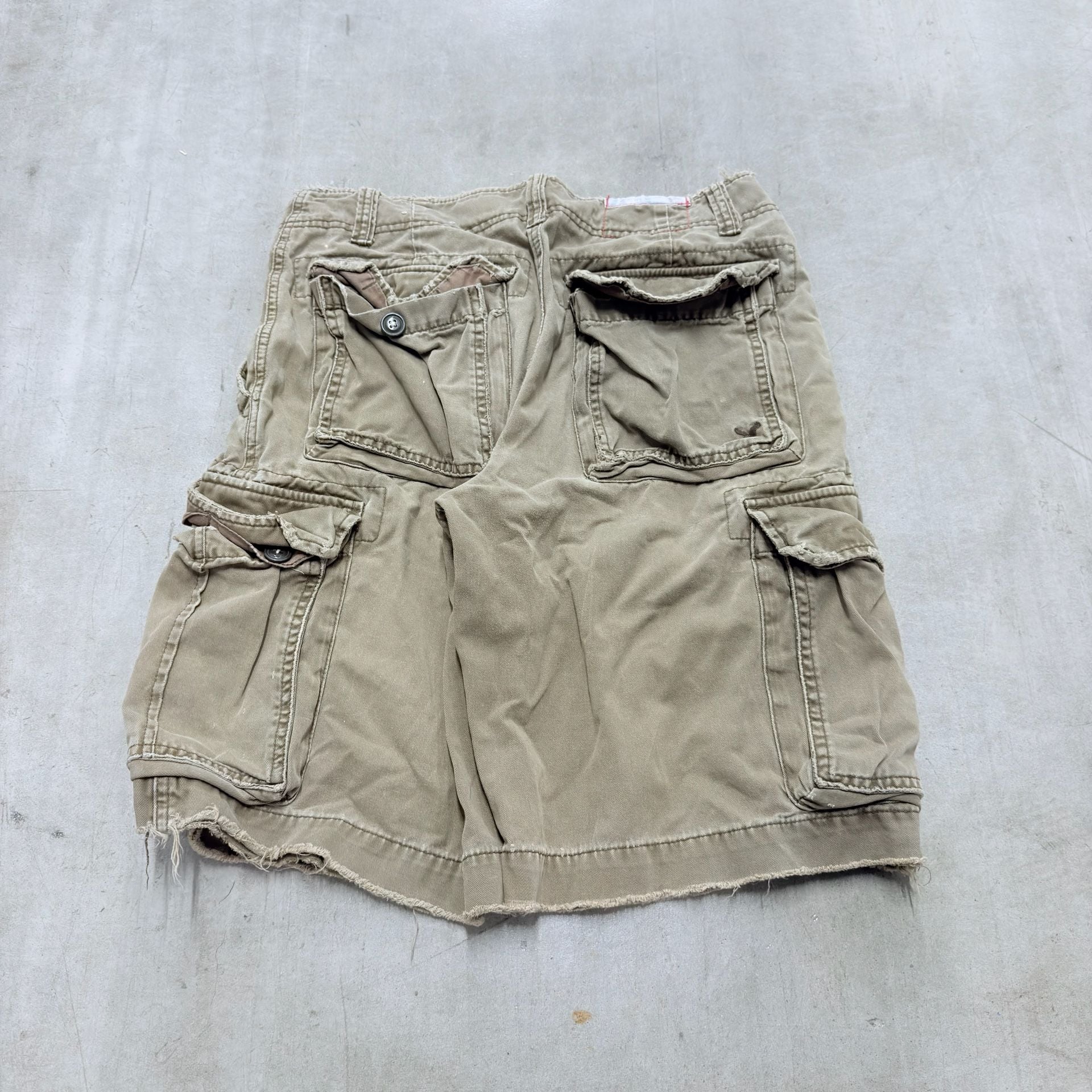 American Eagle Cargo Shorts Size 30 Khaki Cotton Distressed 6