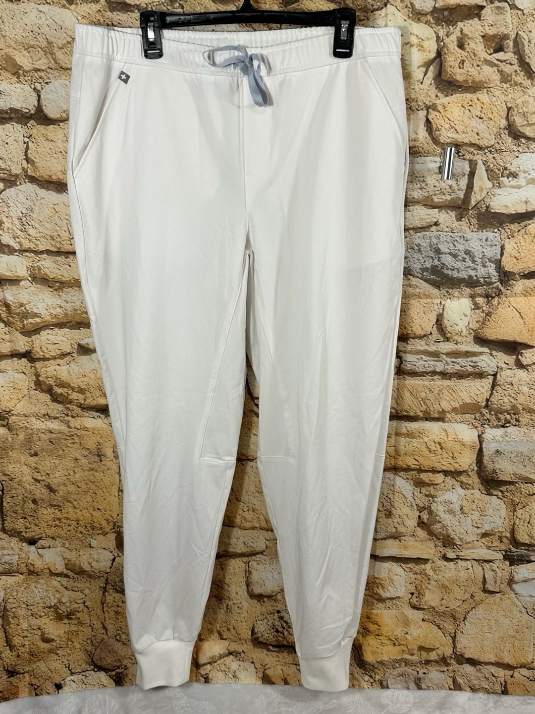 FIGS Scrub Pants Size XL White Technical Collection Joggers 2