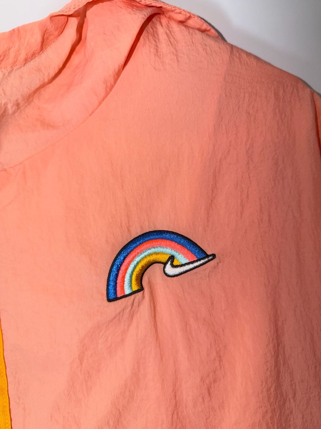 Nike Women’s Coral Pink Colorblock Rainbow Swoosh Windbreaker Jacket Size M 12