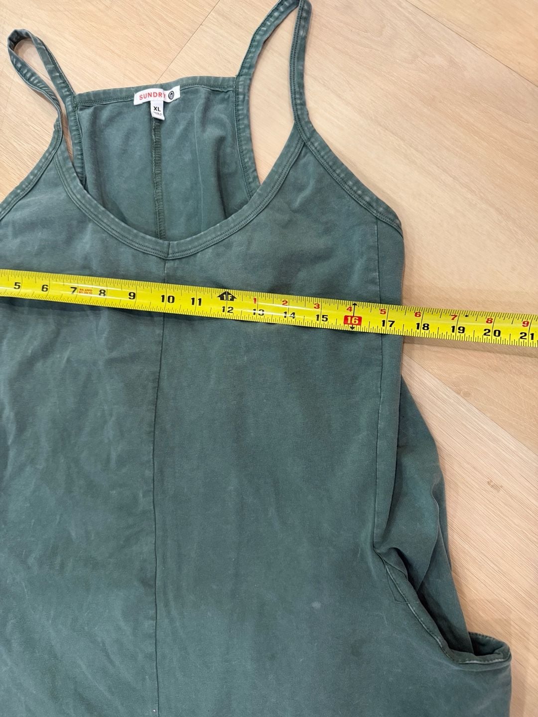 Sundry Jumpsuit Size XL Green Tank Top Romper 10