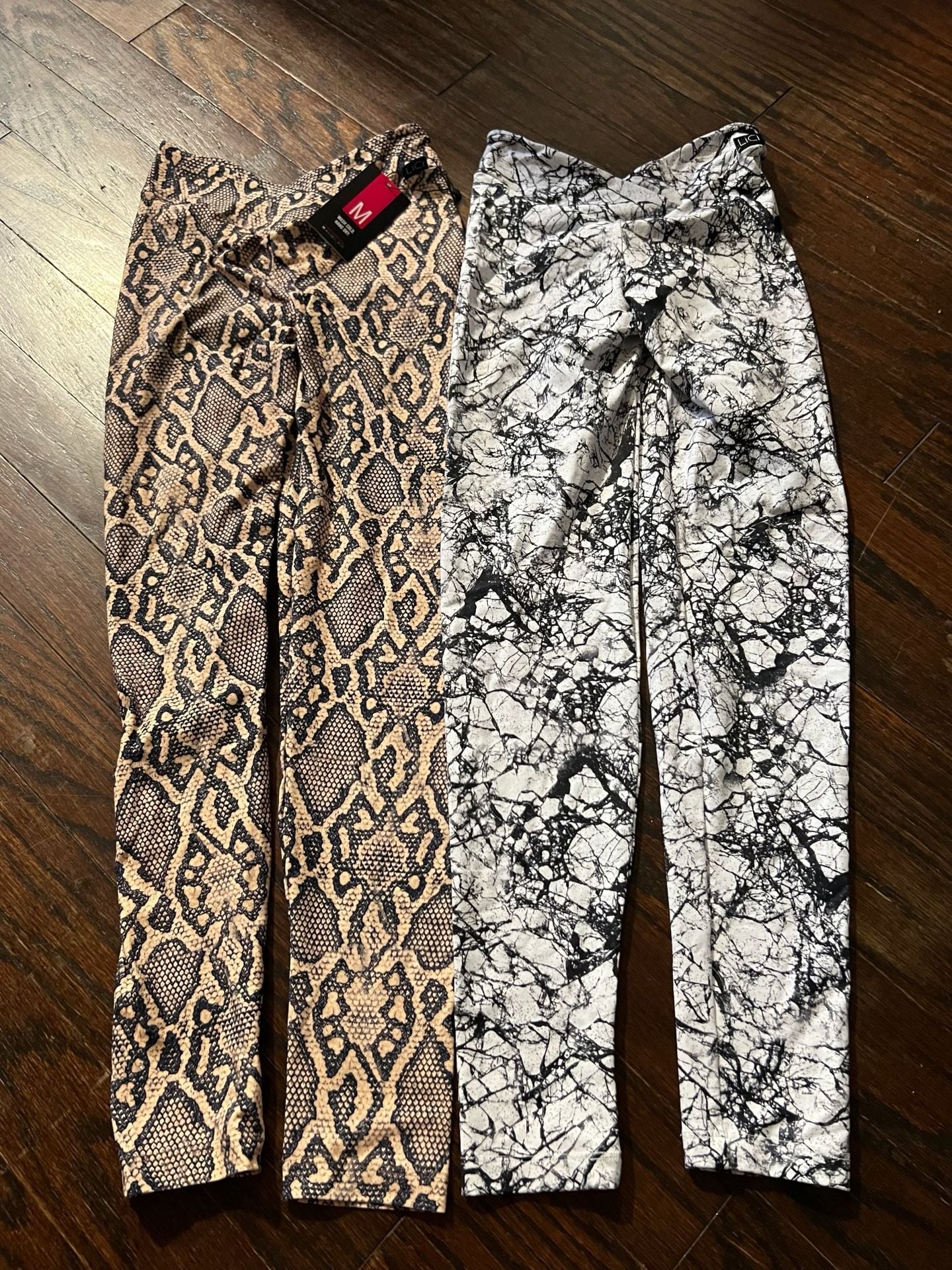 Lici Fit Leggings Size M Snake Print & Marble Print Lot of 2 1