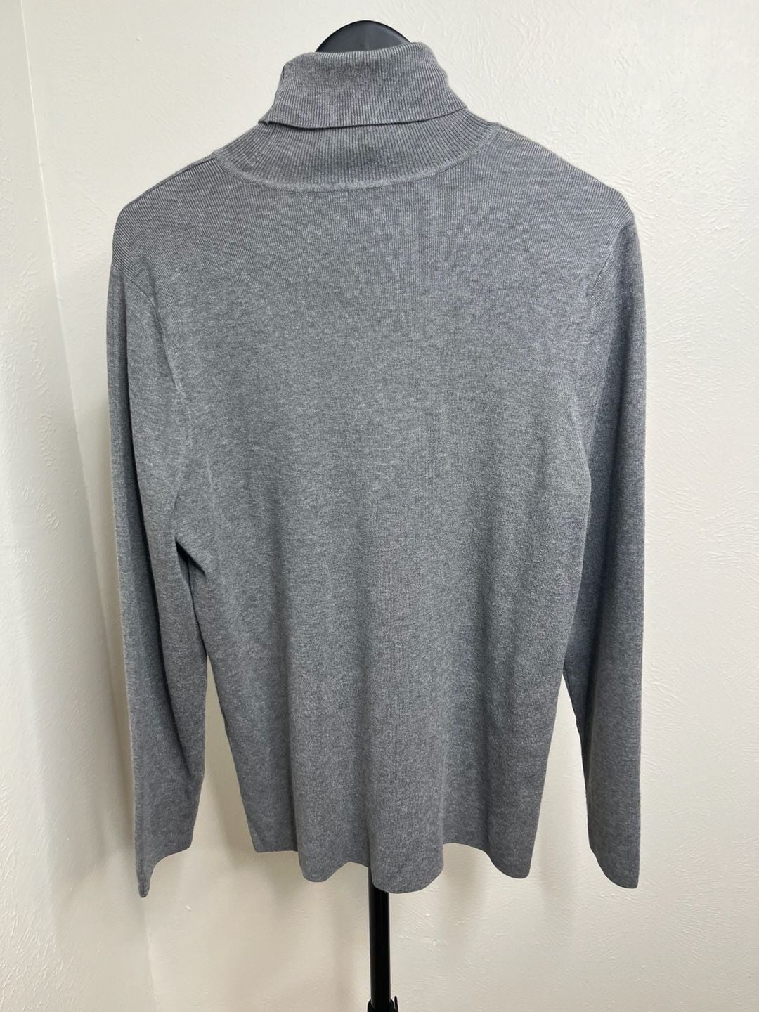 Gray Ribbed Turtleneck -Minimalist Classic Capsule Wardrobe Style 3