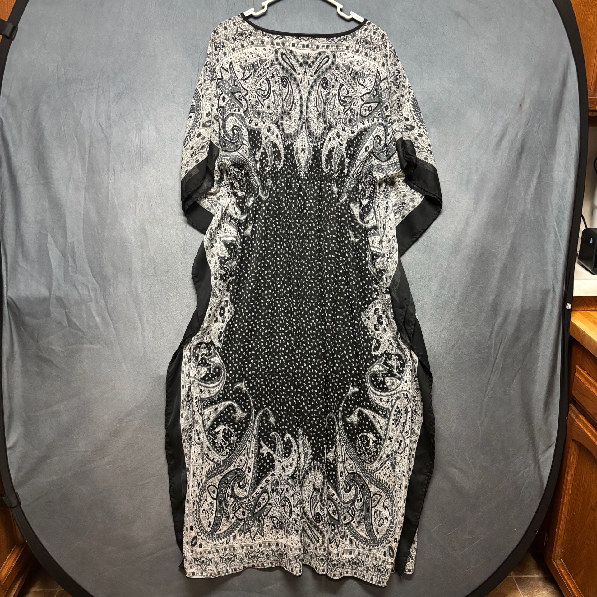 MPH Collection Black White Paisley Chiffon Kaftan Dress Tunic Smocked Waist 8