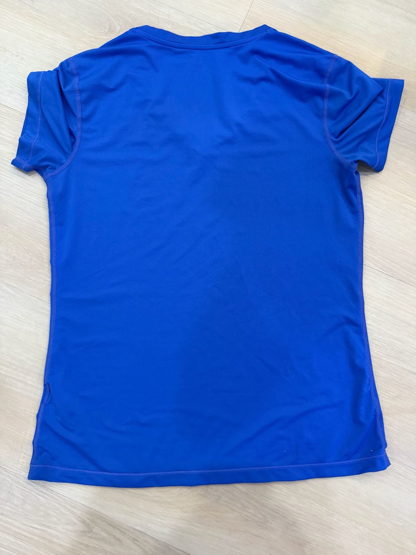 Nike Dri-FIT V-Neck T-Shirt Size M Royal Blue Athletic Top 9