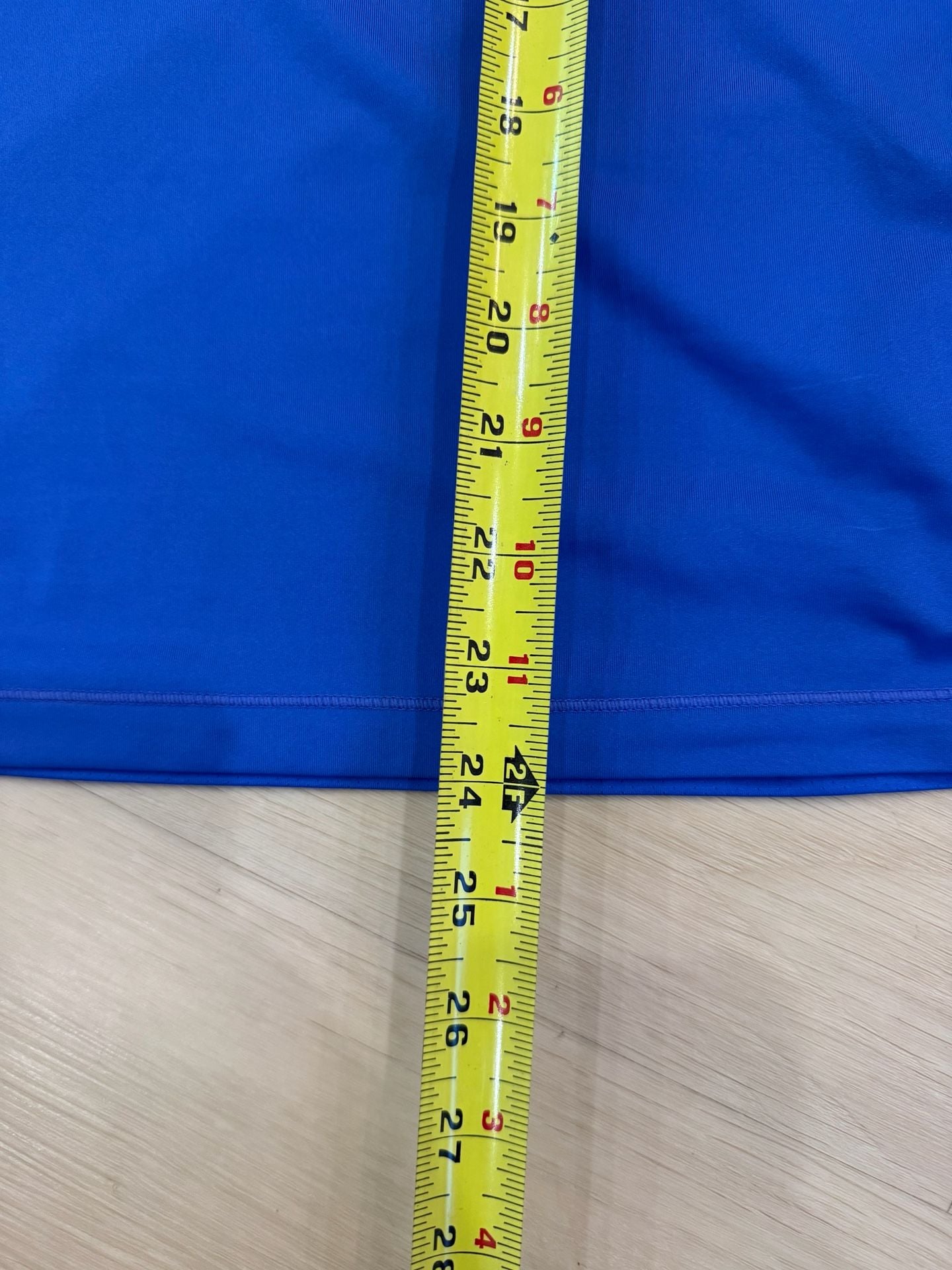 Nike Dri-FIT V-Neck T-Shirt Size M Royal Blue Athletic Top 10