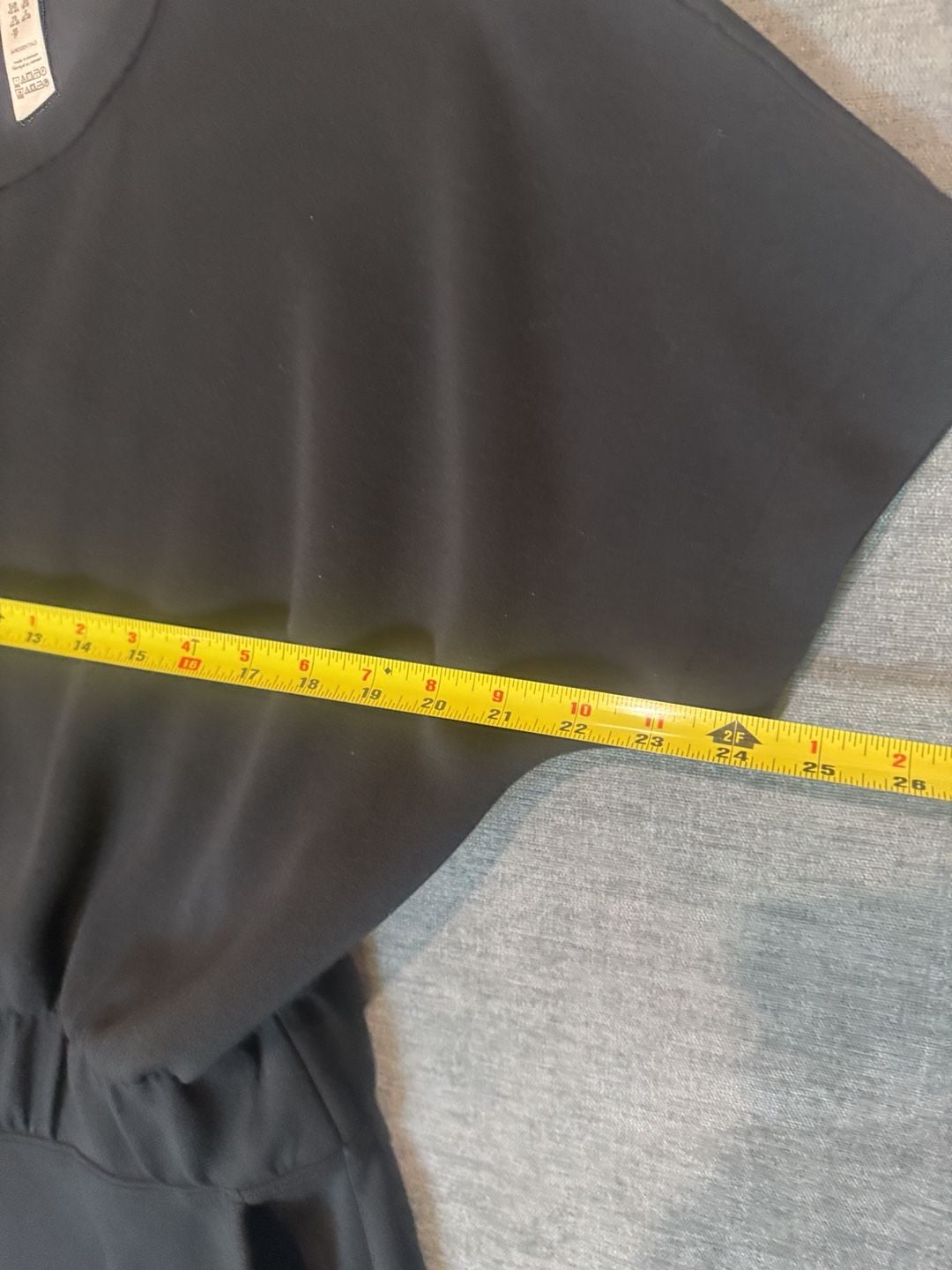 Spanx Airessentials Crop Jumpsuit Size L Black Short Sleeve Wide Leg 6