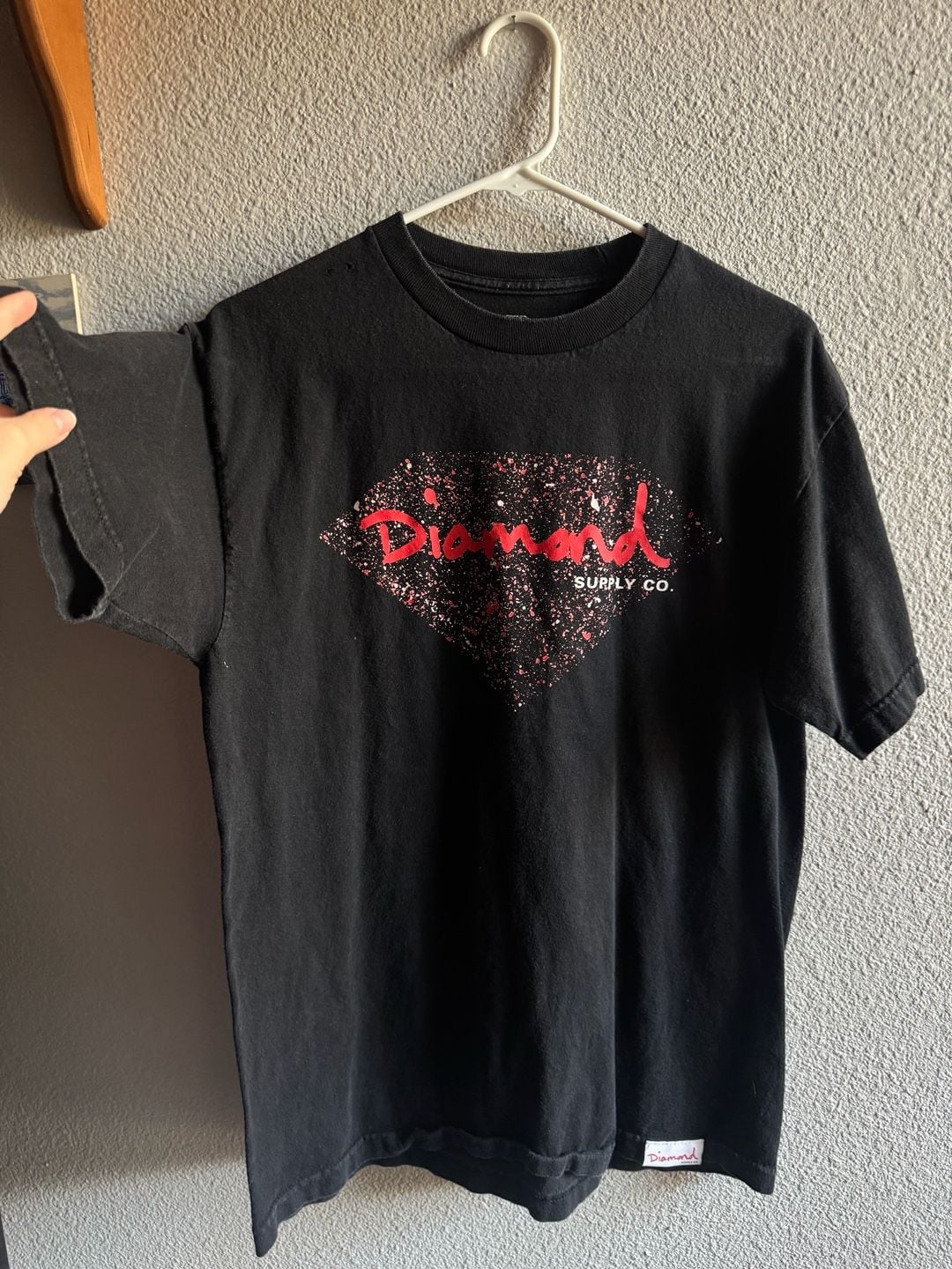 Diamond Supply Co. T-Shirt Size M Black Red Graphic 2
