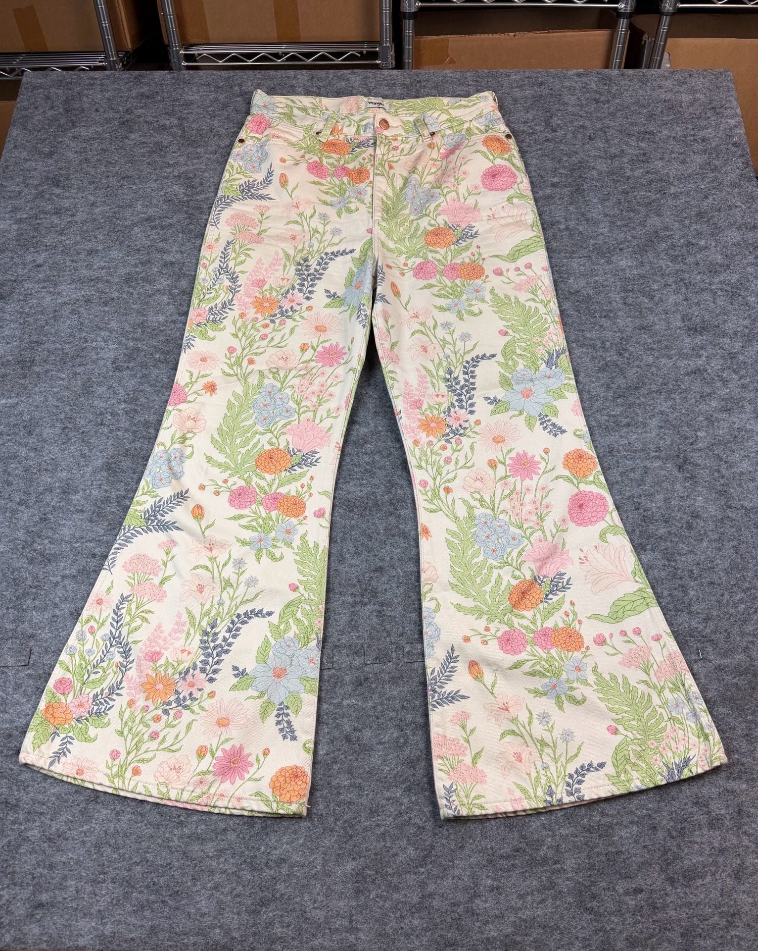 Wrangler Floral Flare Jeans W31xL30 Off-White Botanical Print 6