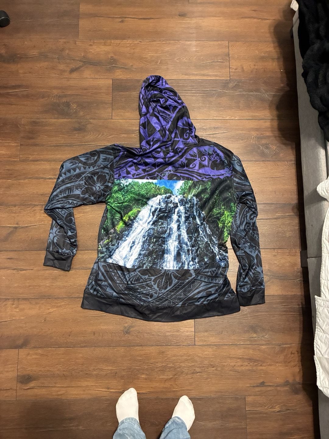 Rikiki Tribal Waterfall Hoodie Size XL Black Purple Graphic Pullover 4