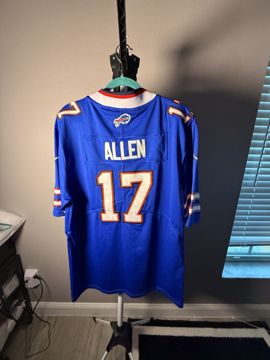 Nike Buffalo Bills Josh Allen #17 Jersey Size L Blue NFL Football 9