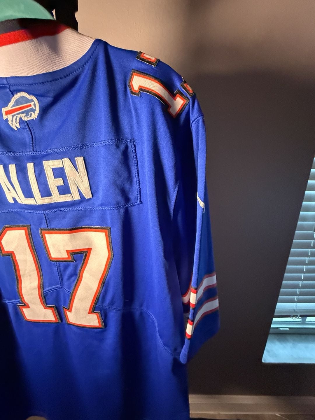 Nike Buffalo Bills Josh Allen #17 Jersey Size L Blue NFL Football 10
