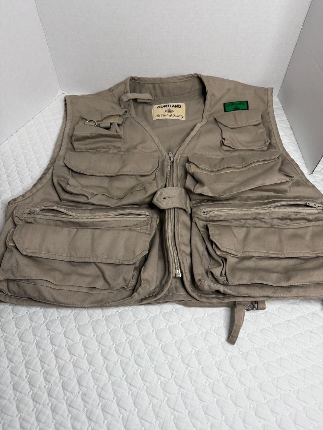 Cortland Fishing Vest Tan Multi-Pocket Utility 3