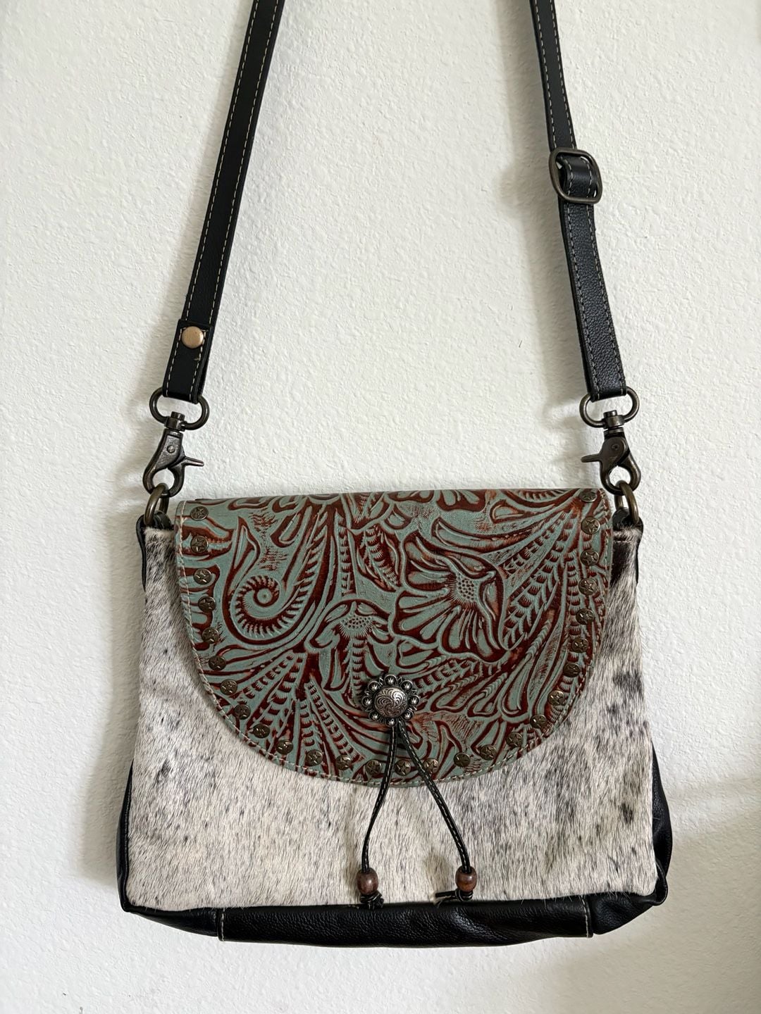 Myra Western Cowhide Leather Crossbody Bag Turquoise Tooled Flap 2