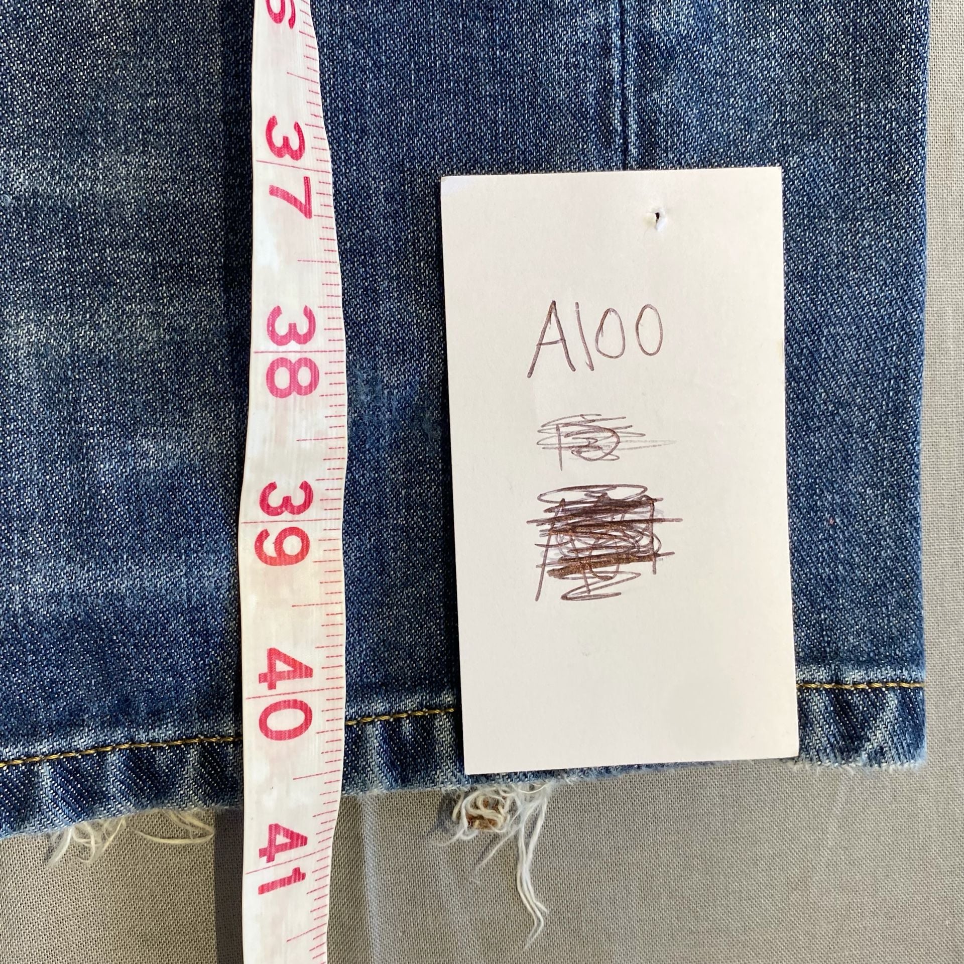 Armani Exchange J66 Straight Jeans Size 31R Blue Distressed Denim 7