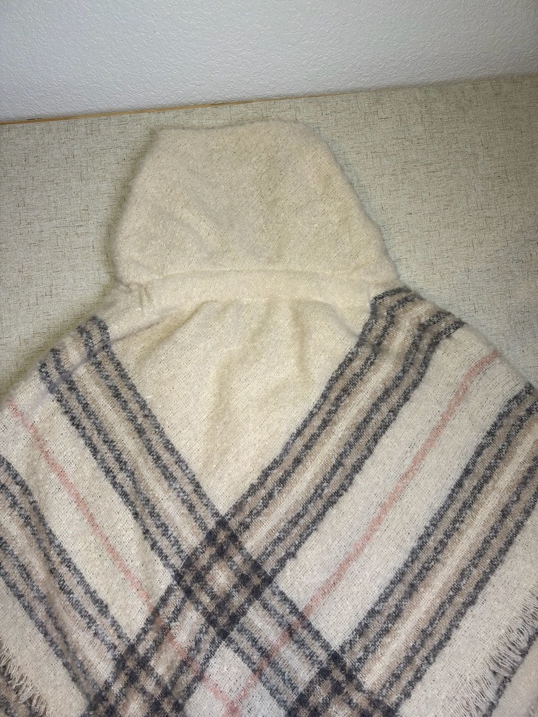 New St. John's Bay Plaid Poncho 12