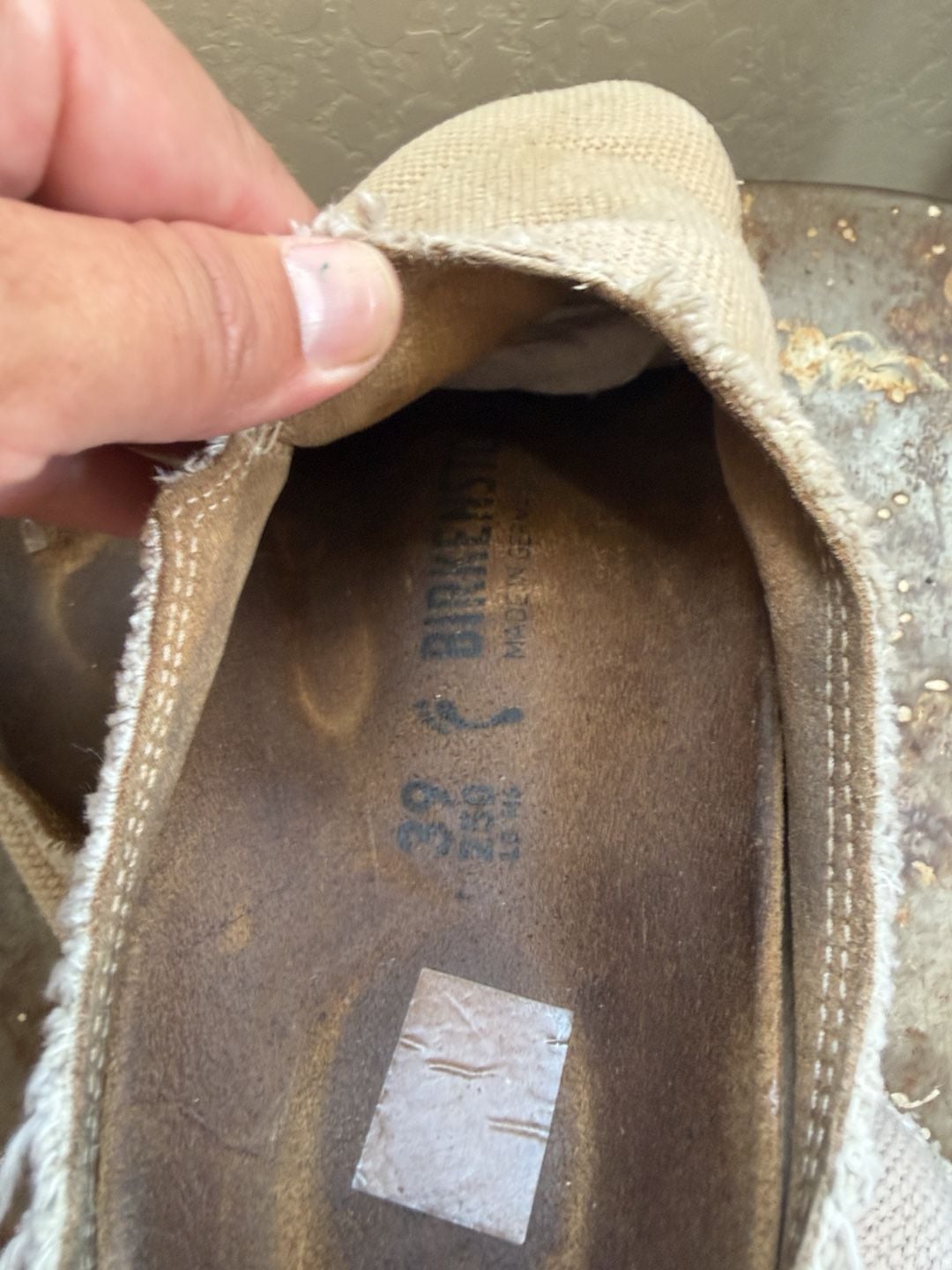 Birkenstock Maine Clogs Size 39 Regular Canvas Tan 4