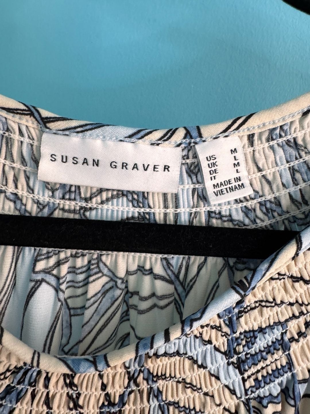Susan Graver Blouse Size M Blue Leaf Print 4