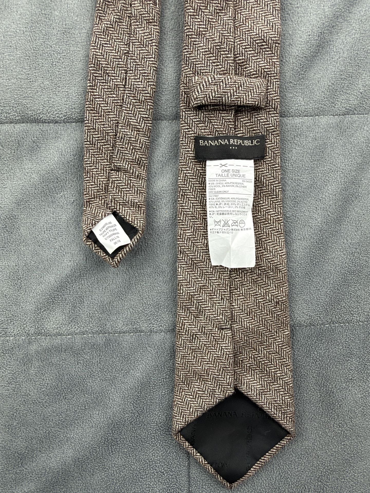 Banana Republic Brown Herringbone Neck Tie Wool blend 4