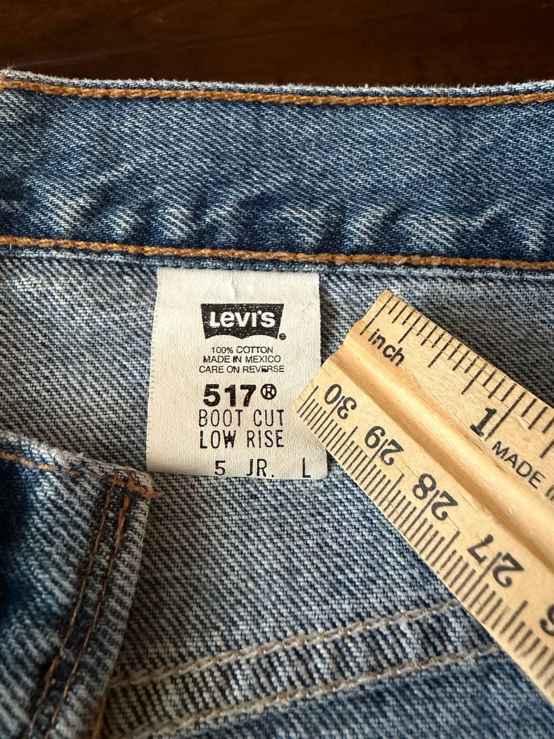 Vintage Levi's 517 Boot Cut Low Rise Jeans Size 5 Jr. L Light Wash Denim 3