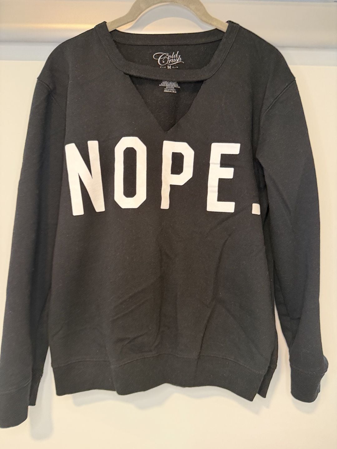 Cold Crush NOPE Graphic Cutout V-Neck Sweatshirt Size M Black 3