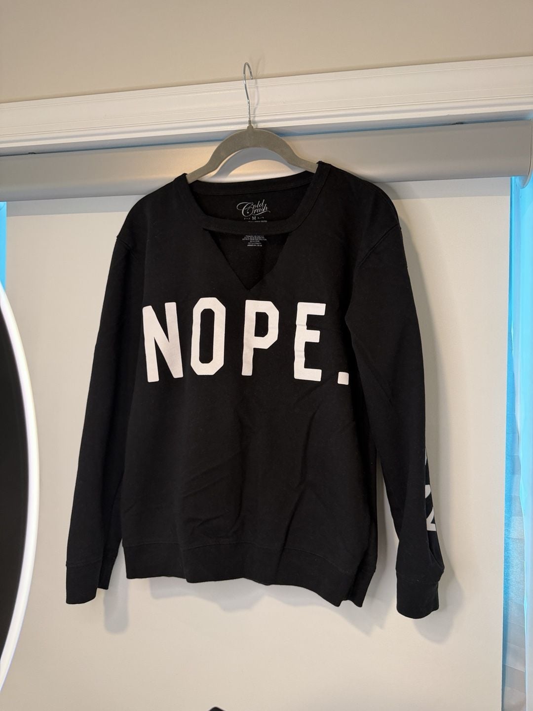 Cold Crush NOPE Graphic Cutout V-Neck Sweatshirt Size M Black 4