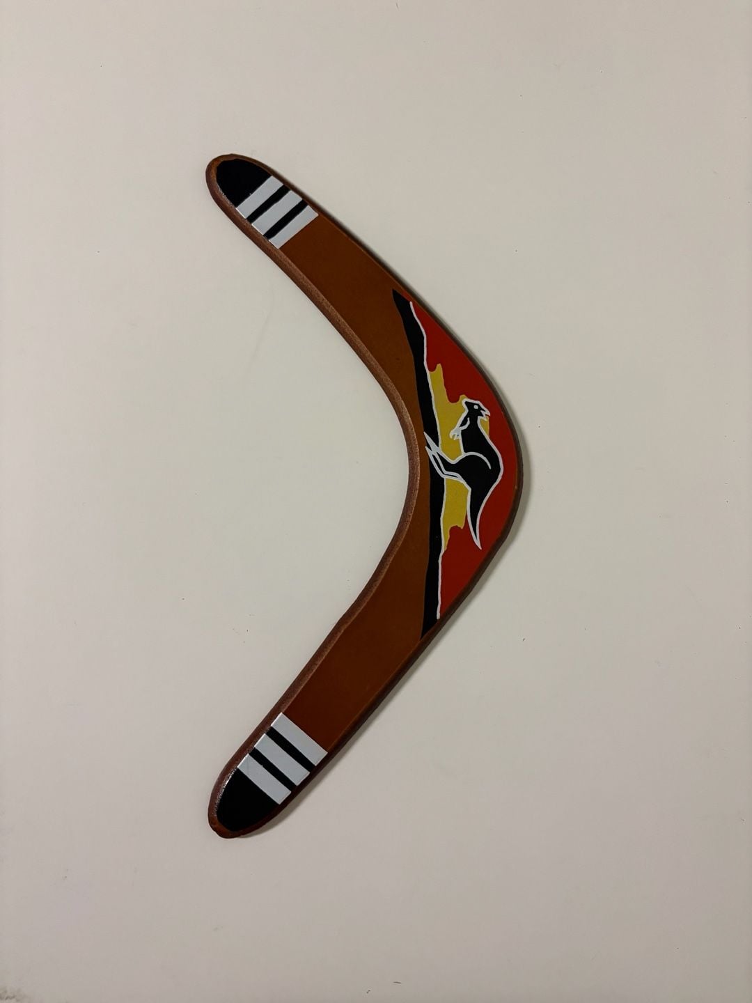 Australian Souvenir Hand Painted Wooden Boomerang Kangaroo 12 Inch Brown 1