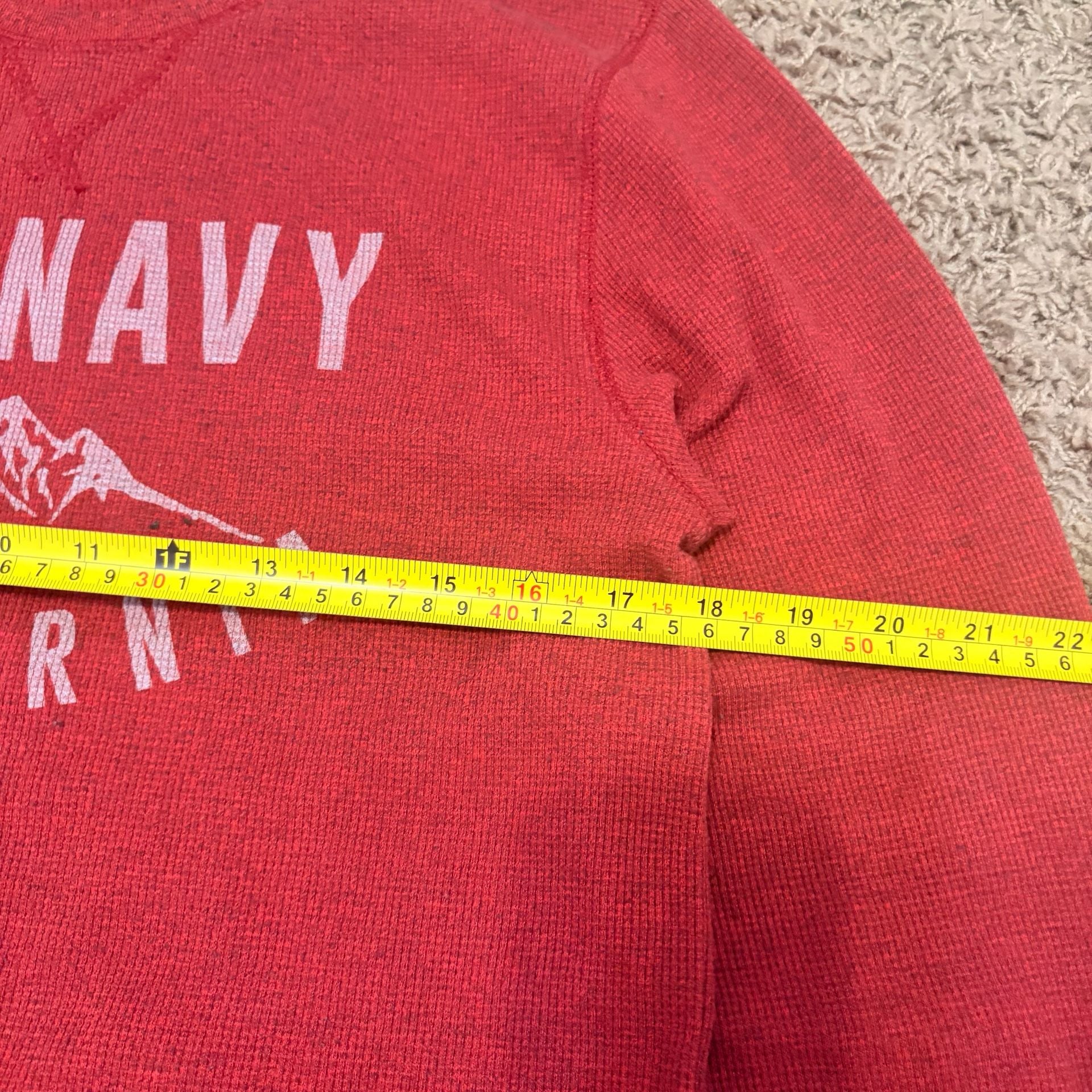 Old Navy California Thermal Shirt Size M Red Graphic Waffle Knit Long Sleeve 5