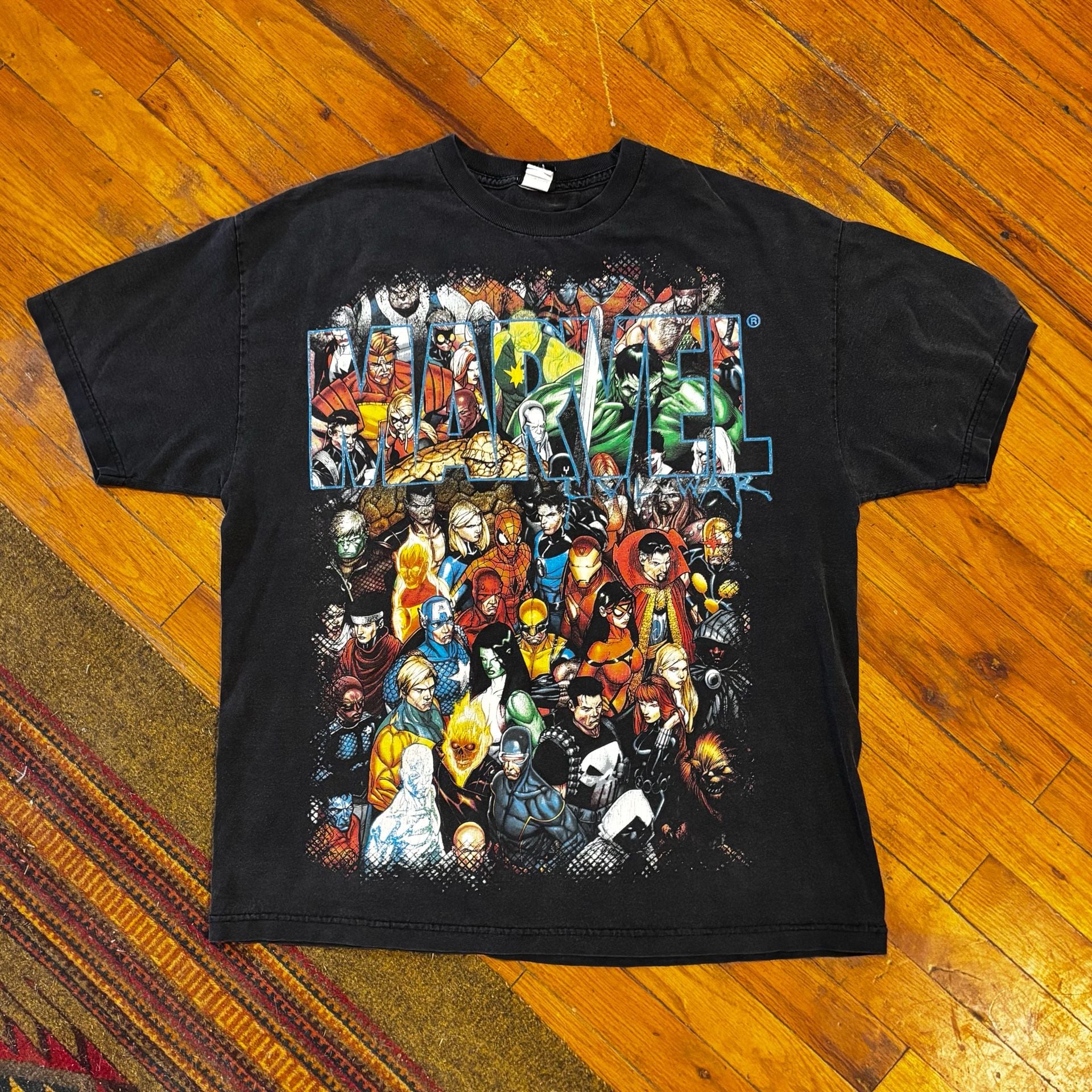 Vintage Y2K Mad Engine Marvel Civil War T-Shirt Size XL Black Graphic Tee 1