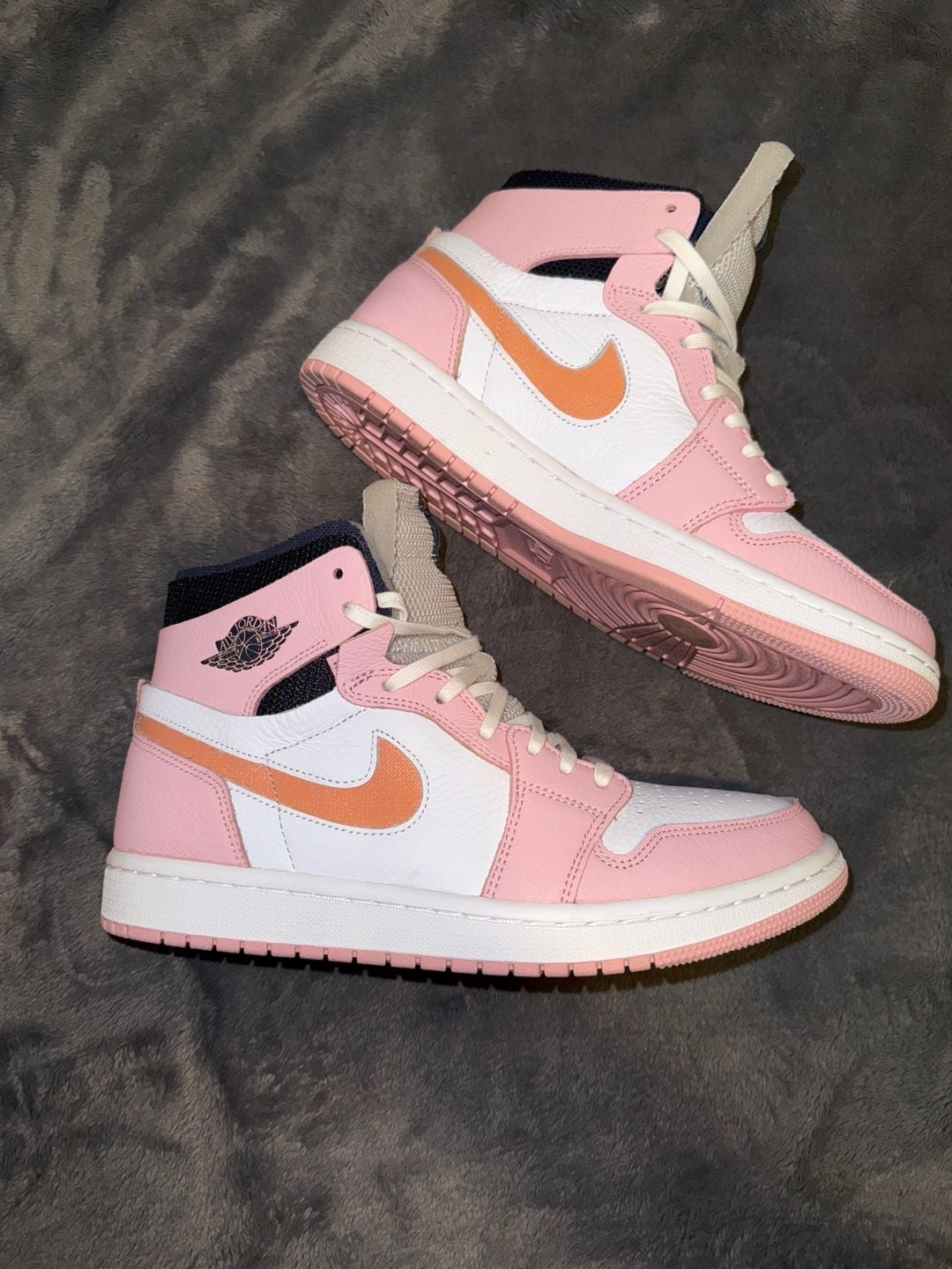 Nike Air Jordan 1 High Zoom CMFT Pink Orange Sneakers 3