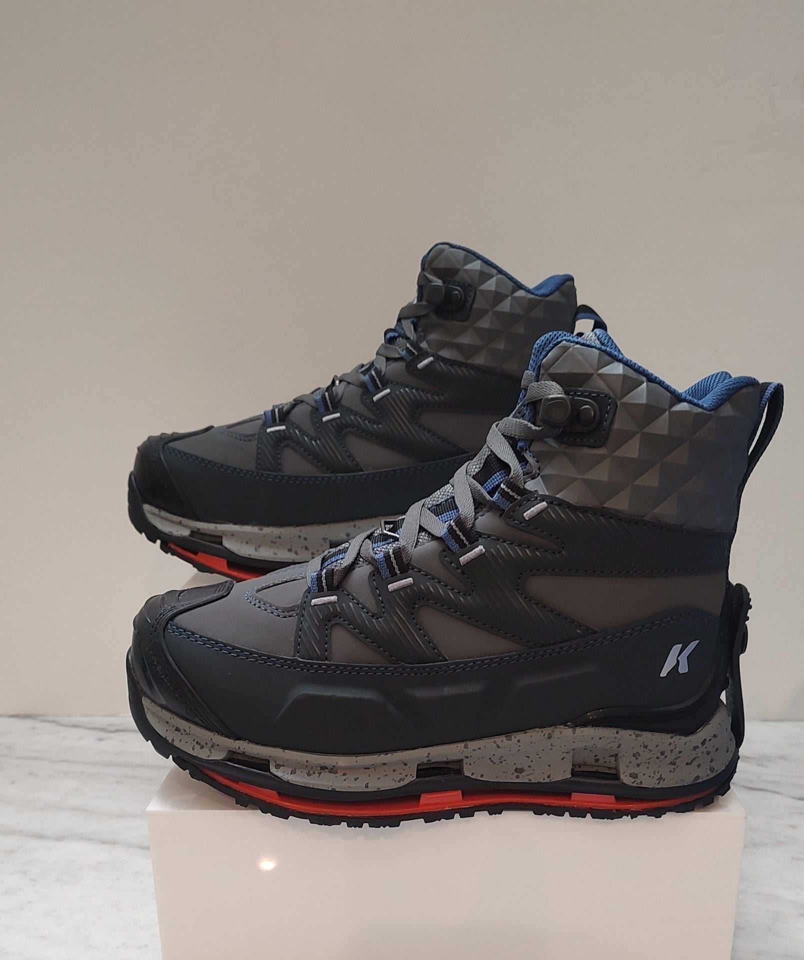 Korkers Terror Ridge Wading Boots Mens Size 7 - with Kling-On & Studded Kling-On 4