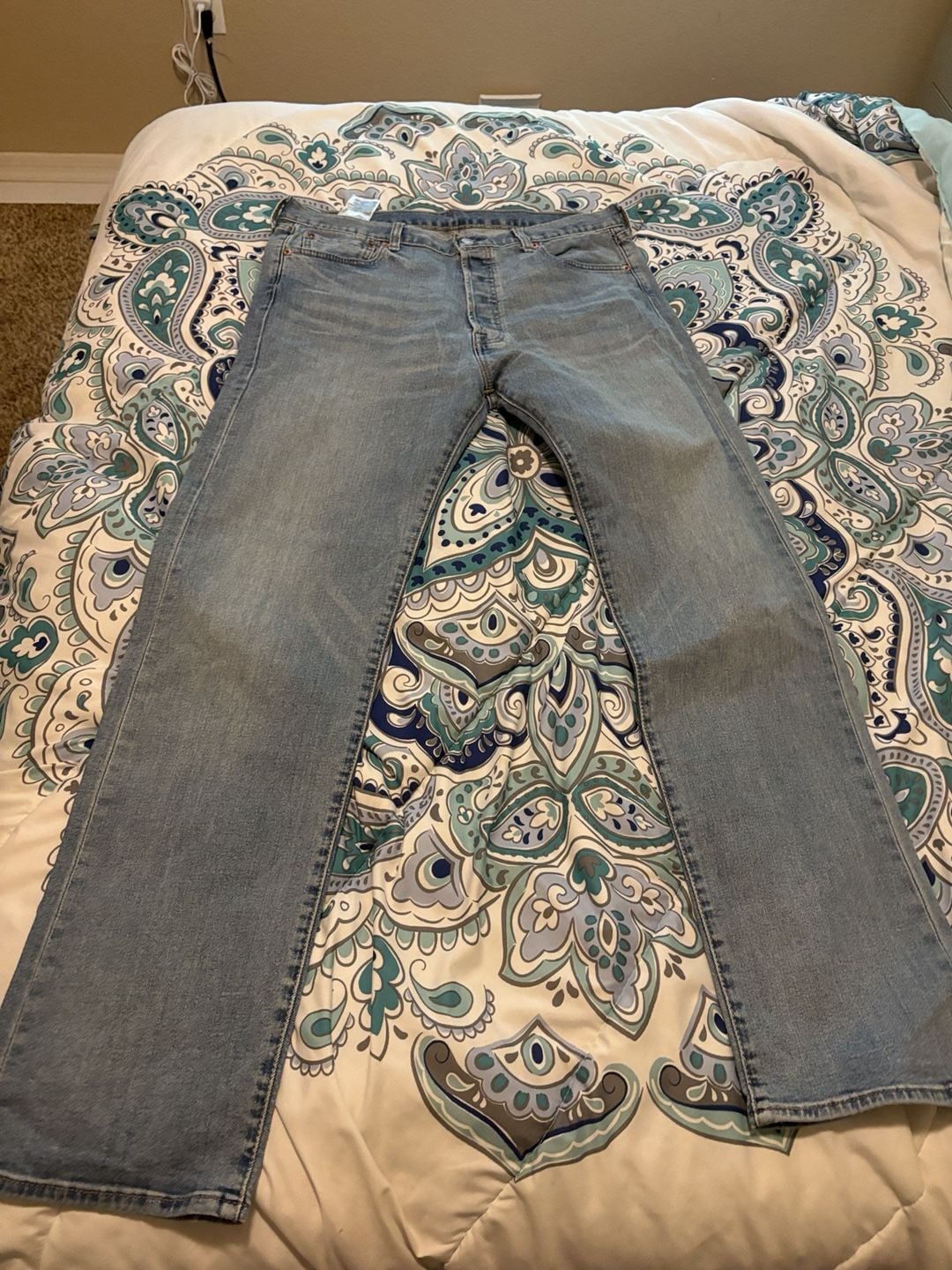 Levi's 501 Straight Jeans 36x34 Light Wash Denim 2