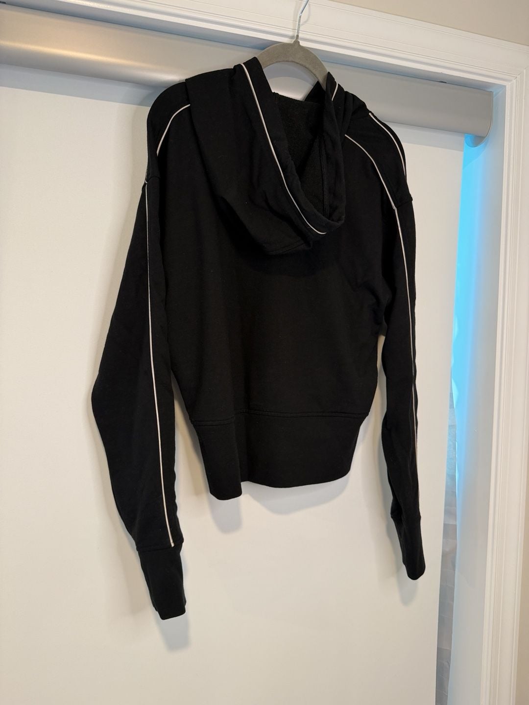 Victoria Sport Black Hoodie With Piping 8