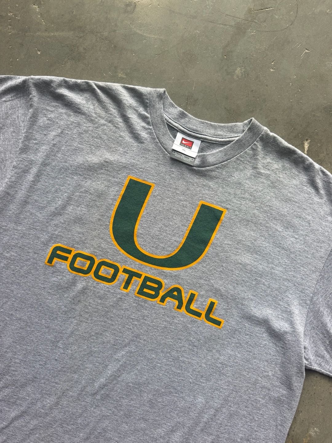 Vintage Y2K Nike Miami Hurricanes Football 2 Sided Graphic T Shirt Mens Size XL 4